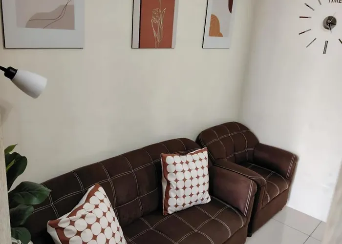 Affordable Breeze Unit 2118 Apartment